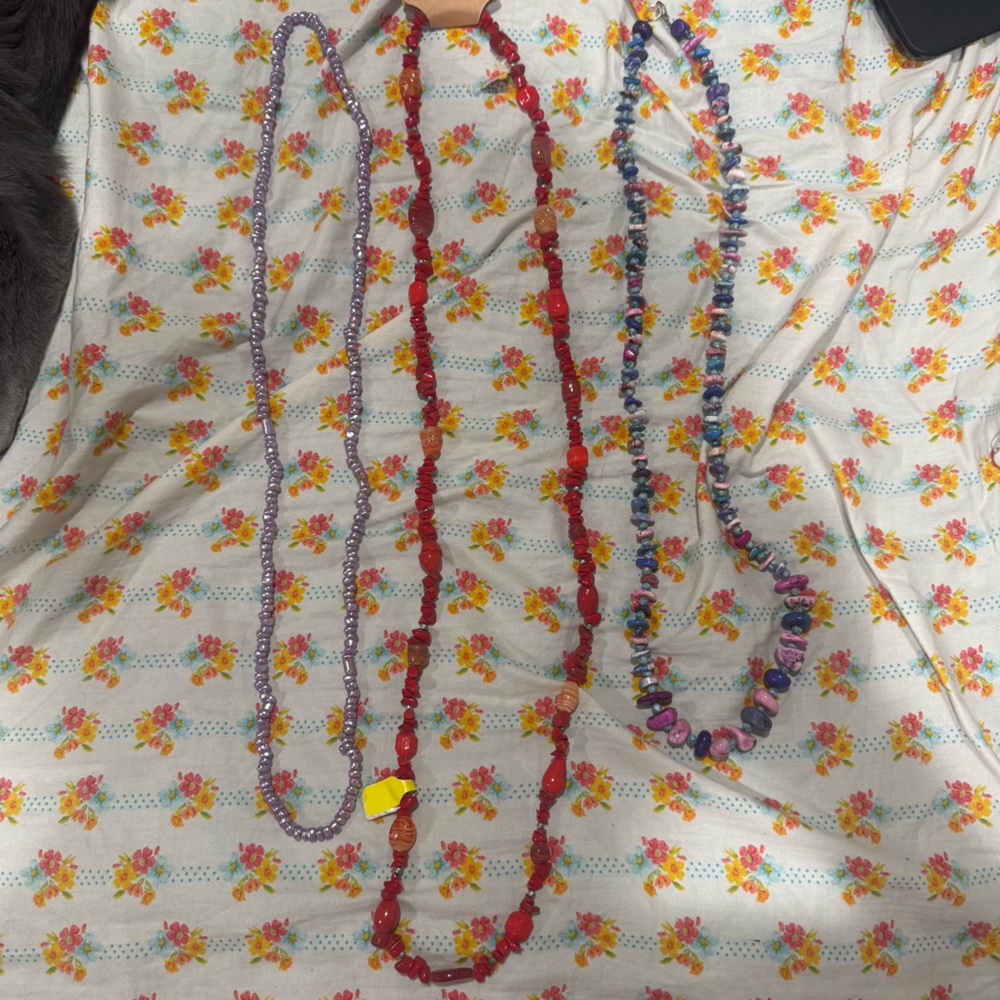 Set of 3 Elegant Multicolor Beaded Necklaces